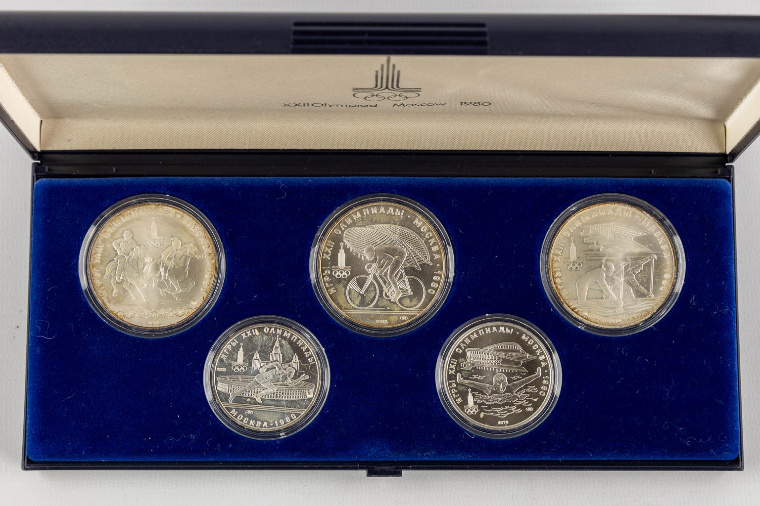 Olympic coin proof set, Cananda 1973 en Moscow 1980. 13 silver coins. 