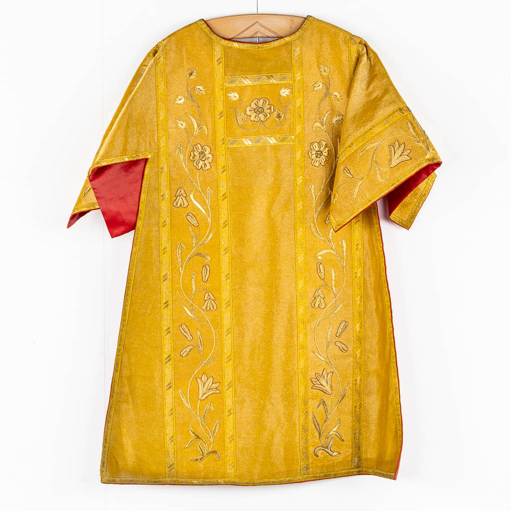 A pair of Dalmatics and three Roman Chasubles, Thick Gold Thread and embroideries.