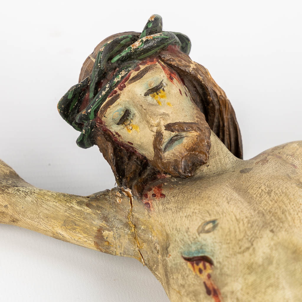 A wood-sculptured Corpus Christi, 19th C. (W:35 x H:40 cm)