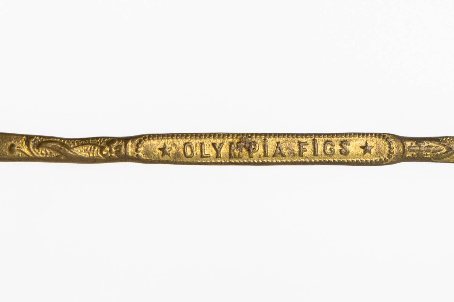 An apostle spoon, added a fork and a pricker, circa 1600. (W:13,4 cm)