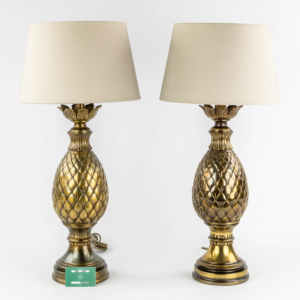 Lusterie Deknudt, 'Pineapples' a pair of patinated brass table lamps. 