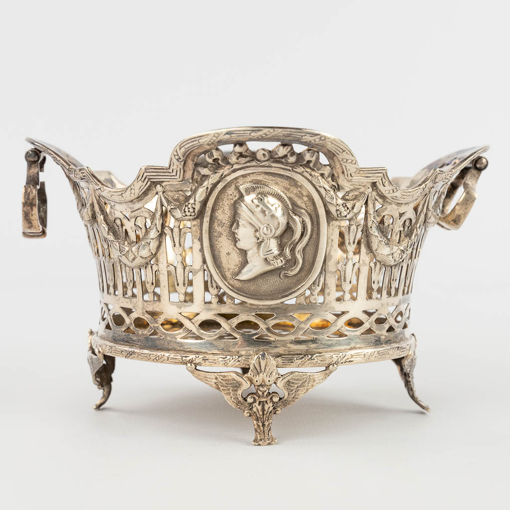 A small ajoured bowl with an image of Minerva, silver, not marked