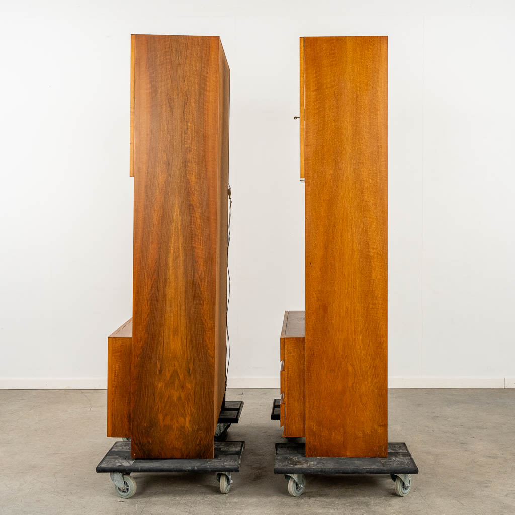 Vandenberghe-Pauvers, a two-piece wall cabinet, veneered wood. (c.1980).