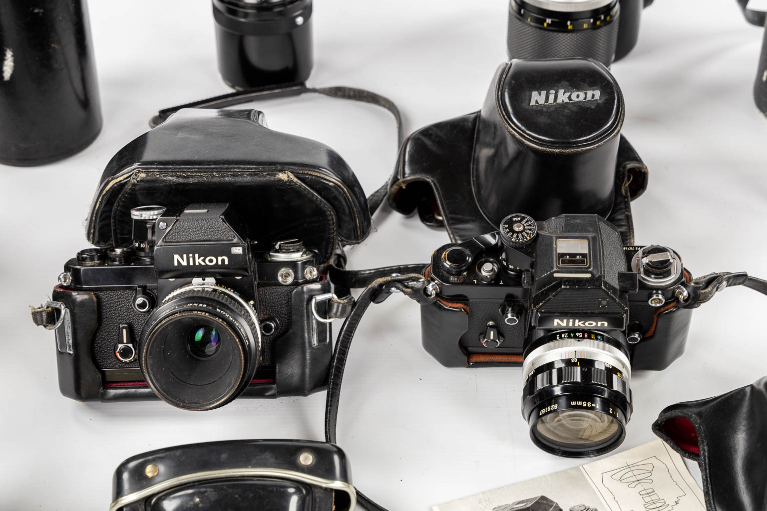 Nikon, a large collection of Analog camera