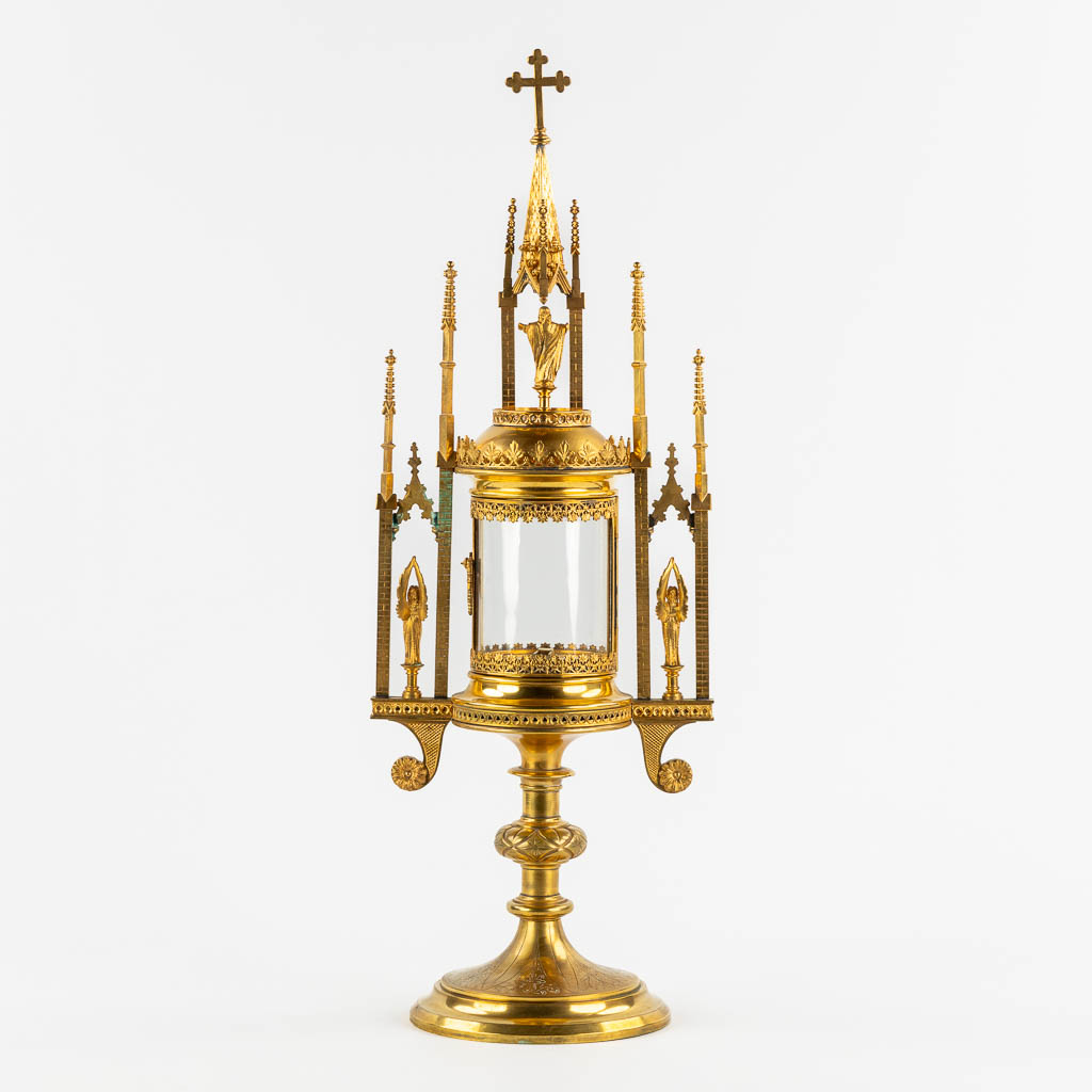 A tower monstrance, gilt brass, Gothic Revival. 19th C. (L:15 x W:20 x H:58 cm)