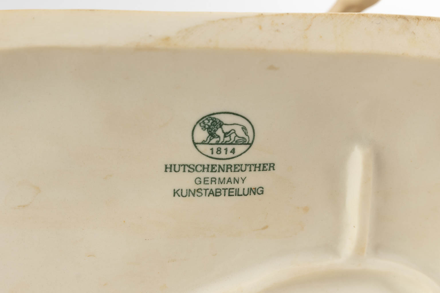 Hans ACHTZIGER (1918-2003) two running horses, bisque porcelain for Hutschenreuther. 20th C. (L:20 x W:41 x H:36 cm)