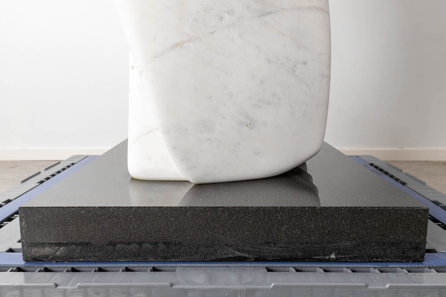 Pablo ATCHUGARRY (1954) 'Untitled' white Carrara marble, 2008. (L:61 x W:50 x H:226 cm)