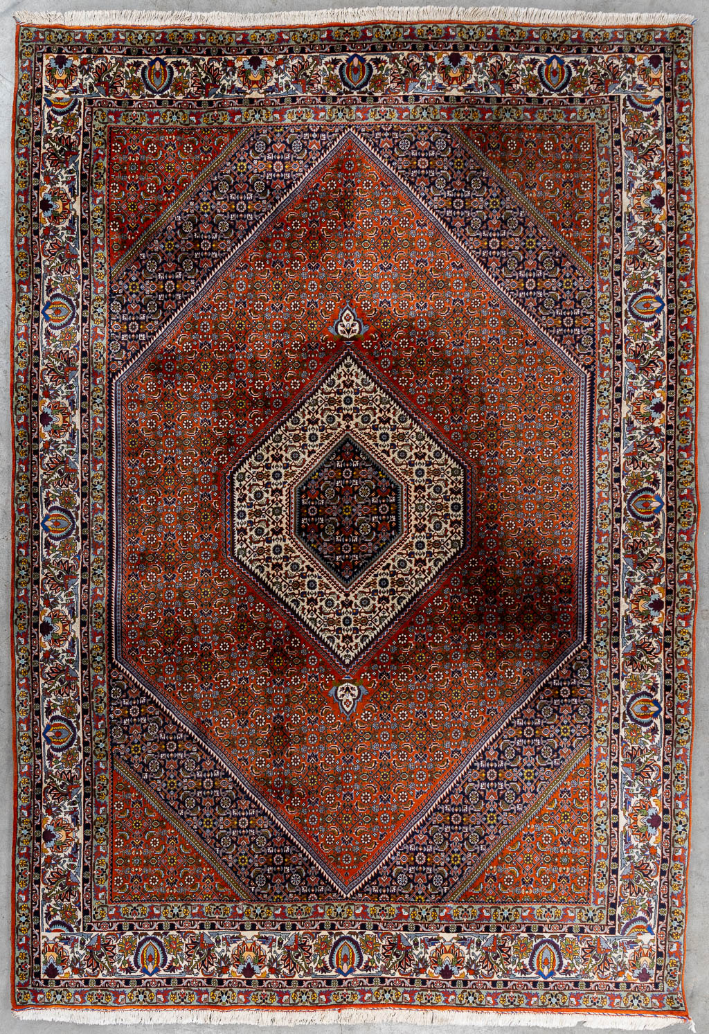 An Oriental hand-made carpet, Bidjar. (W:210 x H:304 cm)