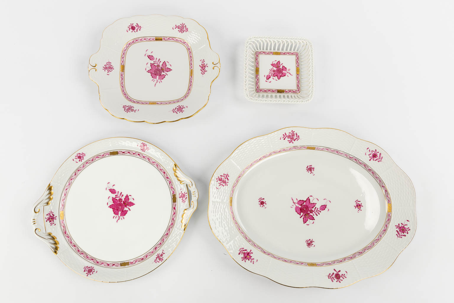 Herend Porcelain, 'Apponyi' an 83-piece hand-painted porcelain dinner service.