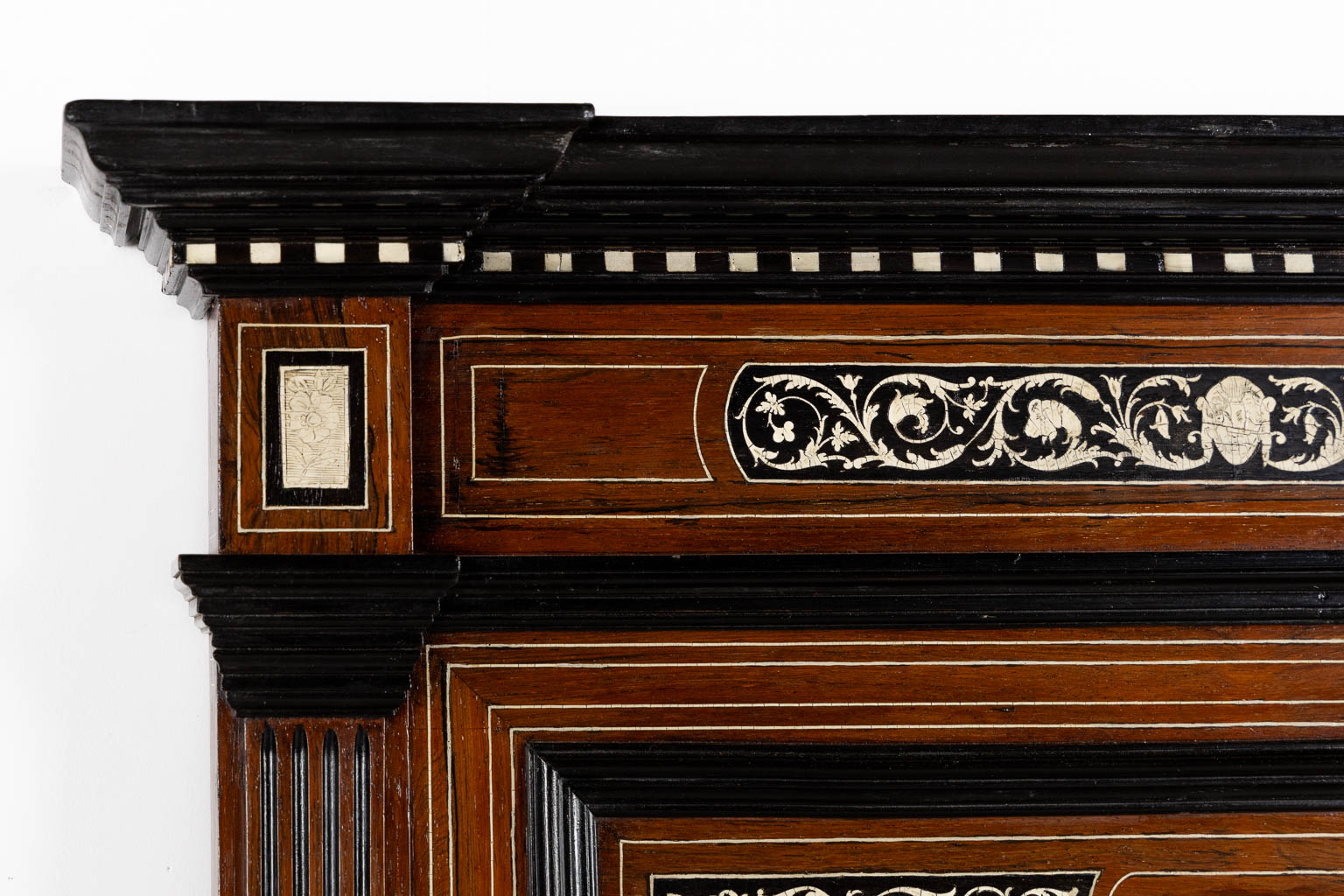 Italian school, a bed frame, marquetry inlay. 19th C. (L:218 x W:151 x H:150 cm)