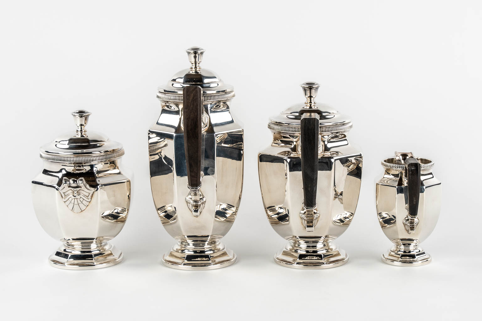 Christofle, Gallia, a 5-piece coffee and tea service, silver-plated metal. New old stock. 