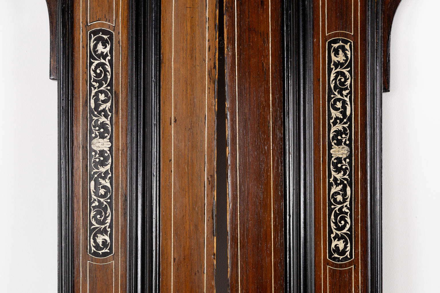 Italian school, a bed frame, marquetry inlay. 19th C. (L:218 x W:151 x H:150 cm)