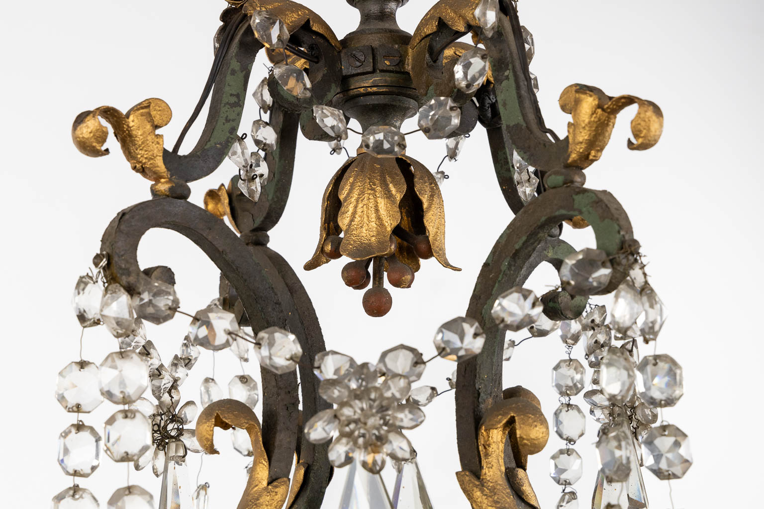 An antique chandelier, metal and cut crystal, Val Saint Lambert. Early 20th C. (H:100 x D:74 cm)