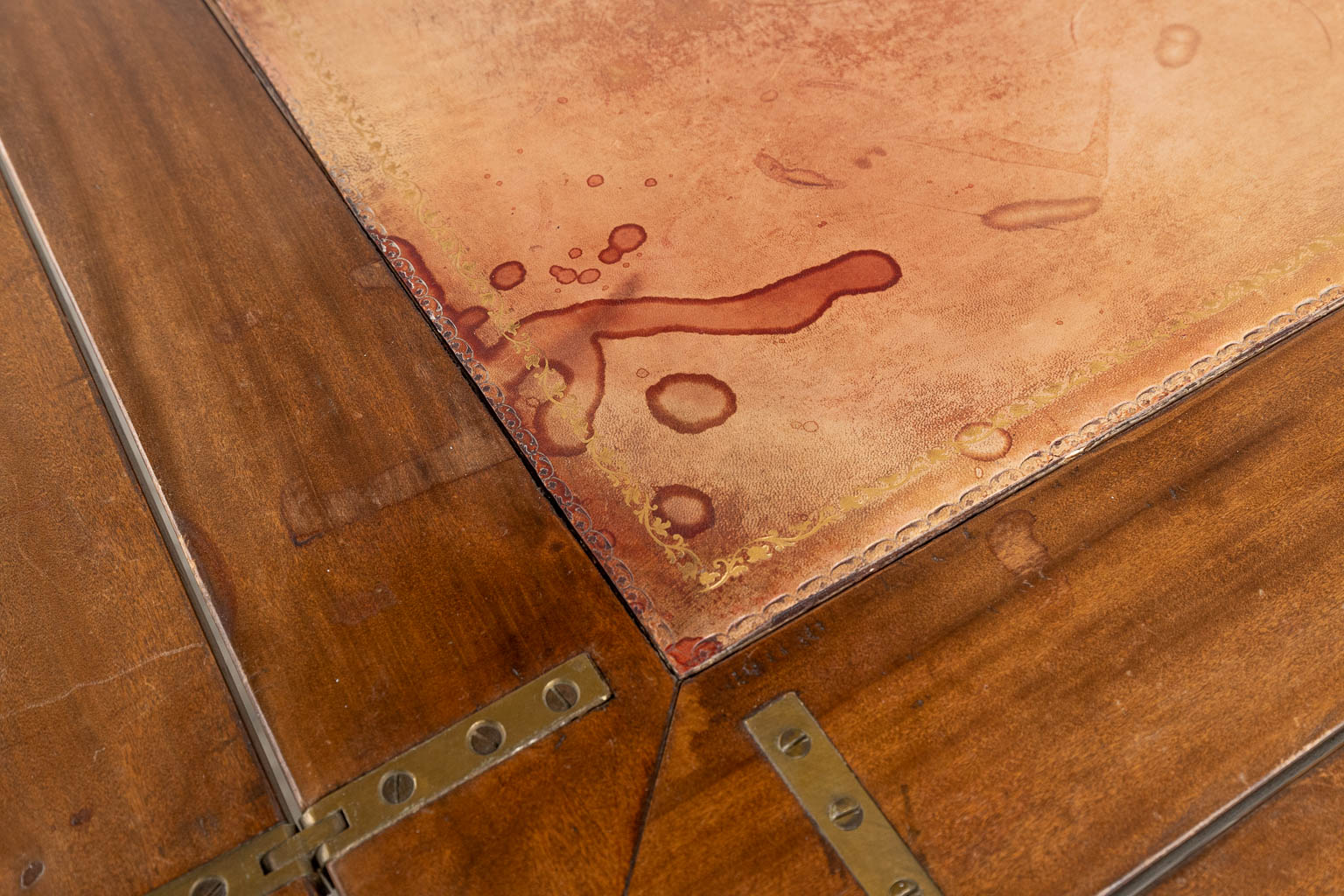 An antique game table with folding top. 19th C. (L:84 x W:84 x H:77 cm)