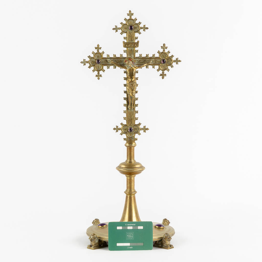 A qualitative Altar Crucifix mounted with glass cabochons, 19th C. (L:17 x W:17 x H:45,5 cm)