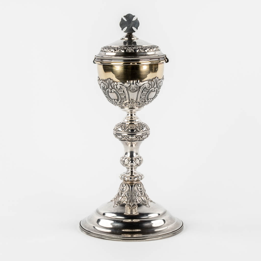 Henricus De Curte (1821-1868) 'Ciborie', Silver. Ghent, Belgium, 19th C. 528g.