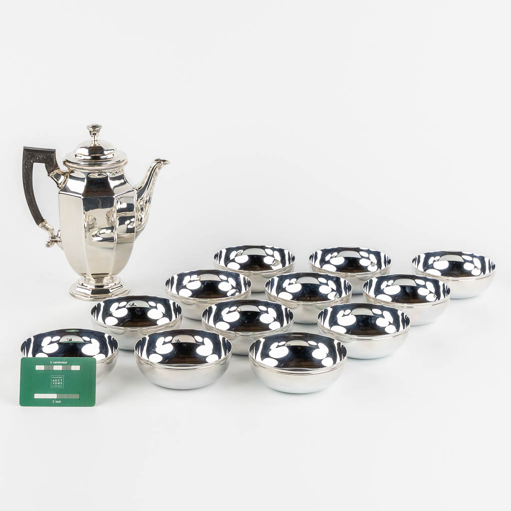 Christofle, a coffee pot and 12 bowls. Silver-plated metal.