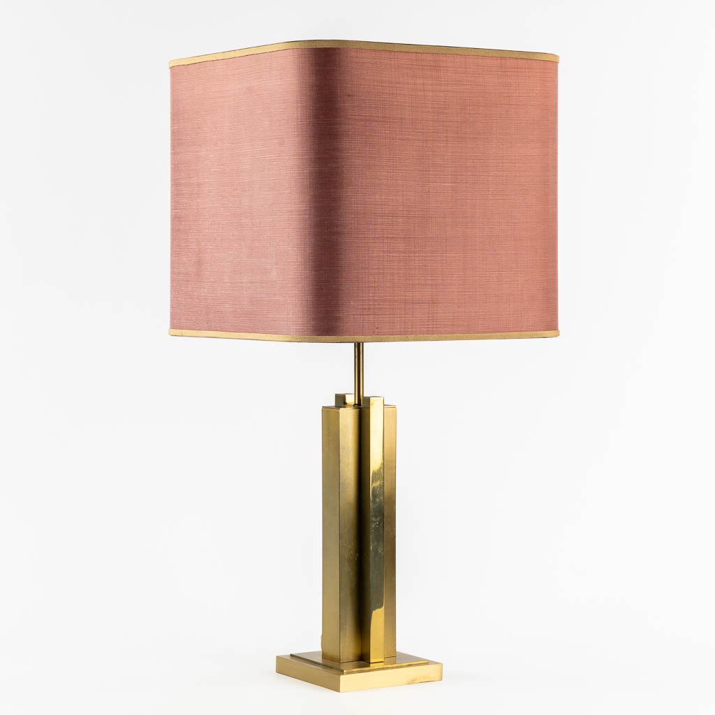 A mid-century table lamp, gilt metal, In the style of Belgo Chrome. (L:37 x W:37 x H:75 cm)