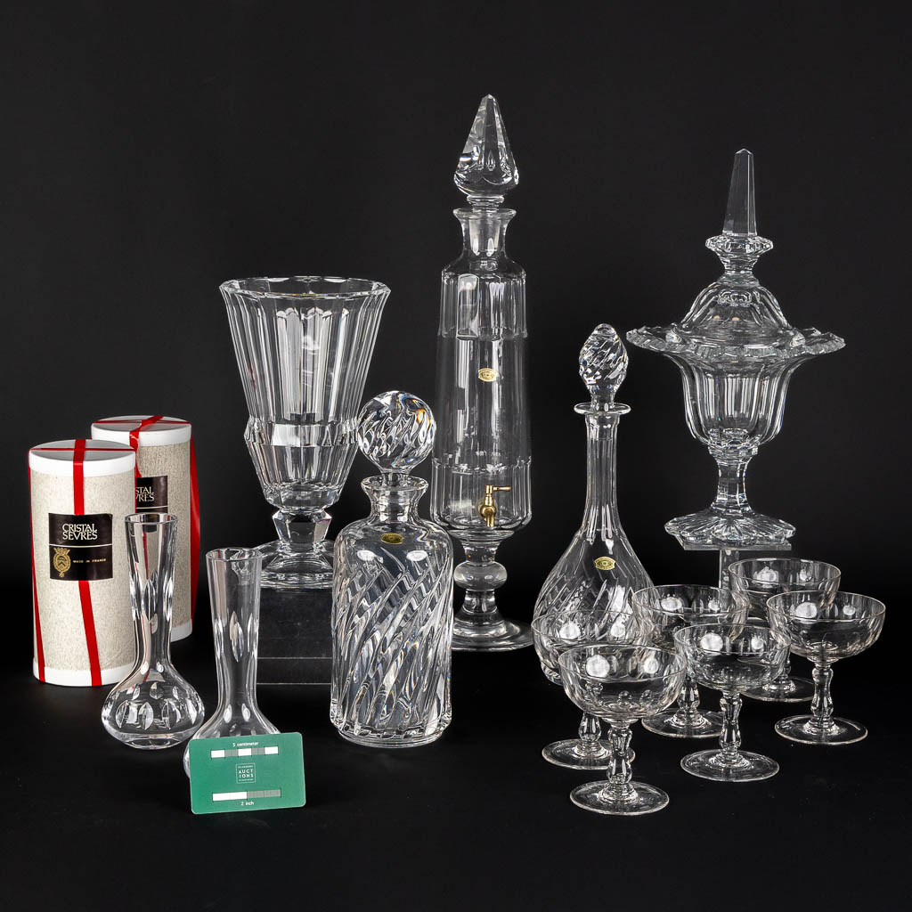 Val Saint Lambert, a samovar, carafes, drageoir, vases and champagne coupes. Cut crystal. 