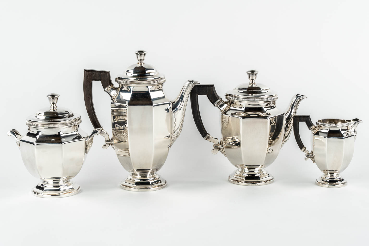 Christofle, Gallia, a 5-piece coffee and tea service, silver-plated metal. New old stock. 