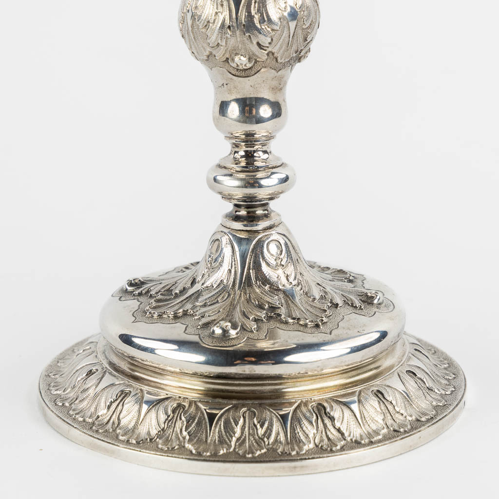 Joannes VAN DAMME (1798-1869) 'Ciboria' silver, Bruges. 874g. (H:34 x D:15,5 cm)