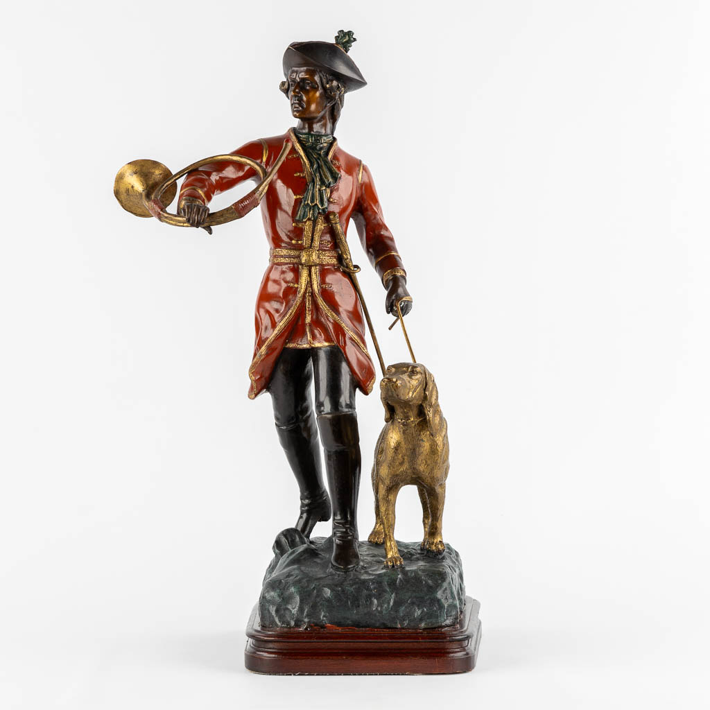 After Pierre Jules Mène, Hunter with his horn and dog. Patinated bronze. (L:29 x W:35 x H:62 cm)