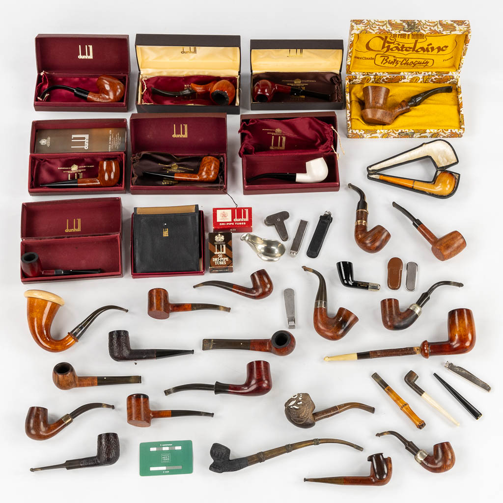 Dunhill, Chatelaine, a large collection of vintage pipes. 