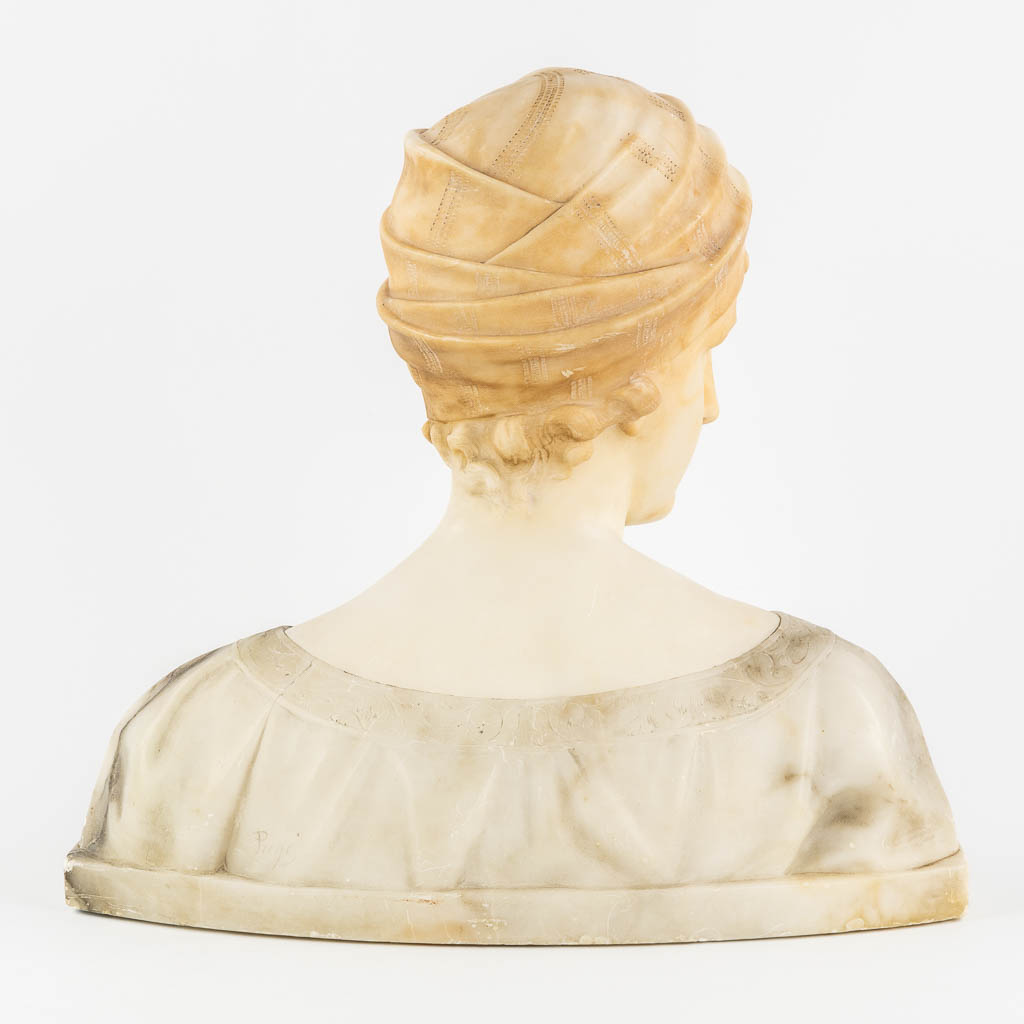 Guglielmo PUGI (c.1850-1915) 'Bust of a Lady'.