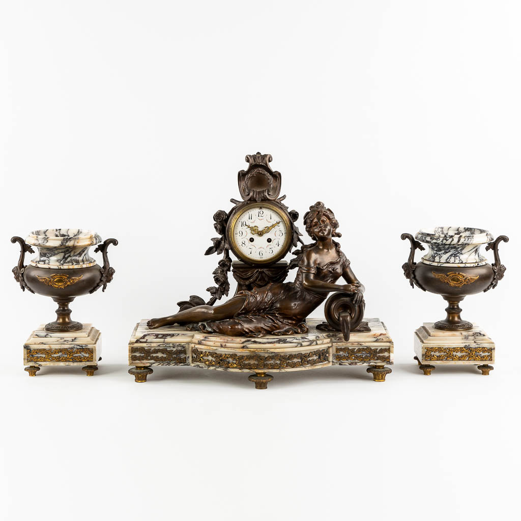 Louis & François MOREAU (XIX-XX) 'Three piece mantle clock'. (L:25 x W:55 x H:47 cm)