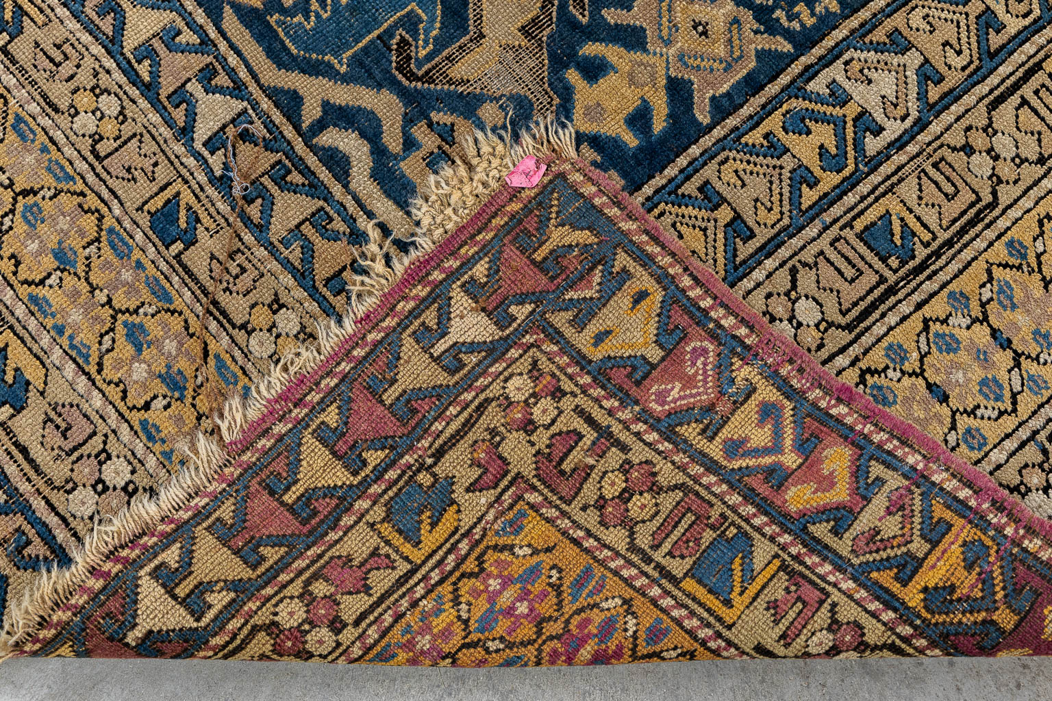 An Oriental hand-made carpet, Caucasian. (W:160 x H:318 cm)