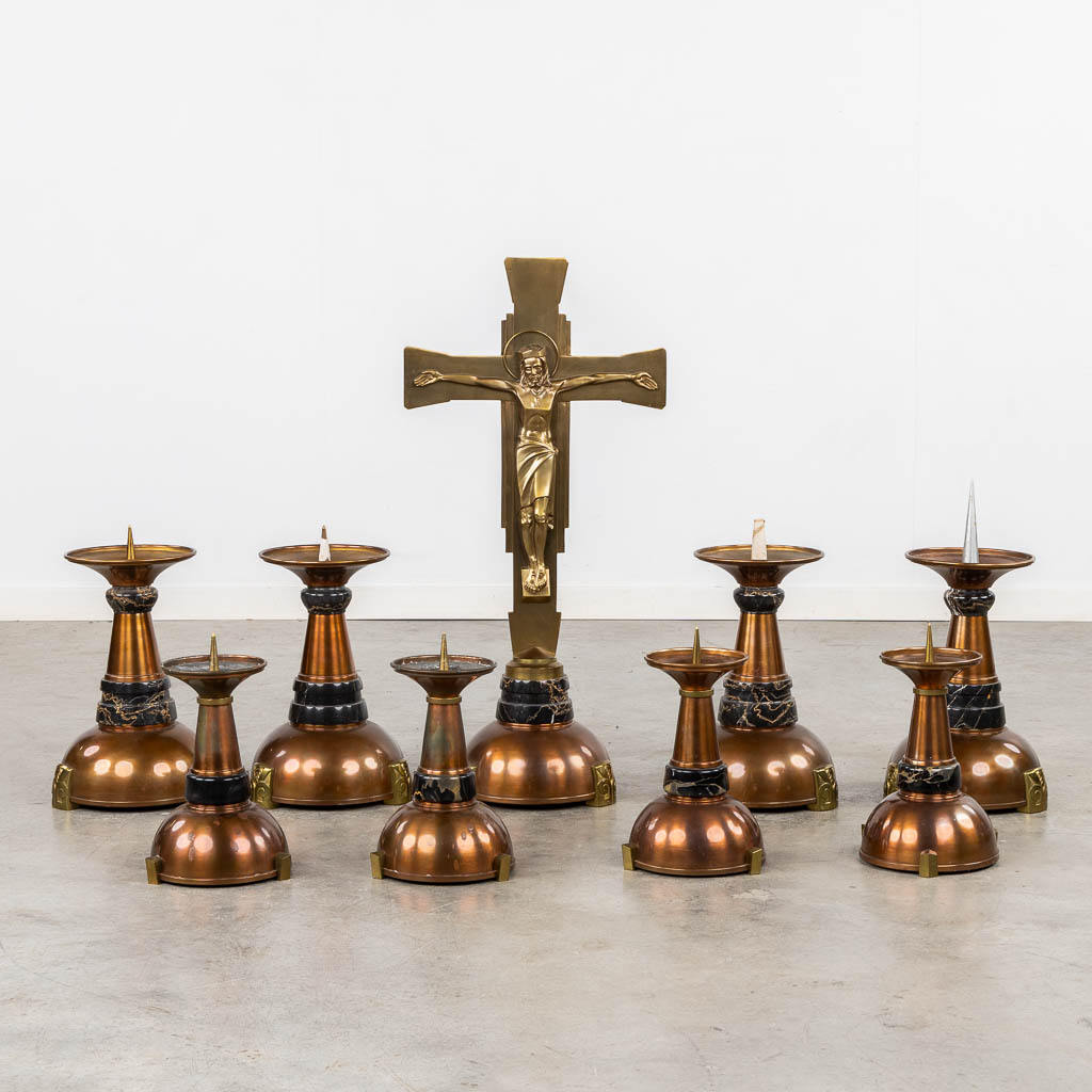 An altar crucifix with 8 matching candelabra, marble and copper. (W:38 x H:79 cm)