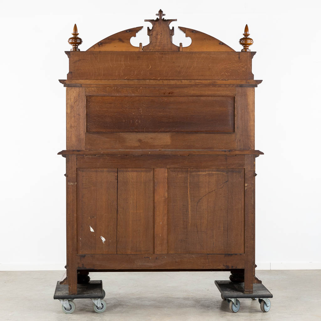 Arthur Etienne & Soeur, Bruxelles, a walnut dresser, Henry Deux. 19th C. (L:61 x W:150 x H:208 cm)