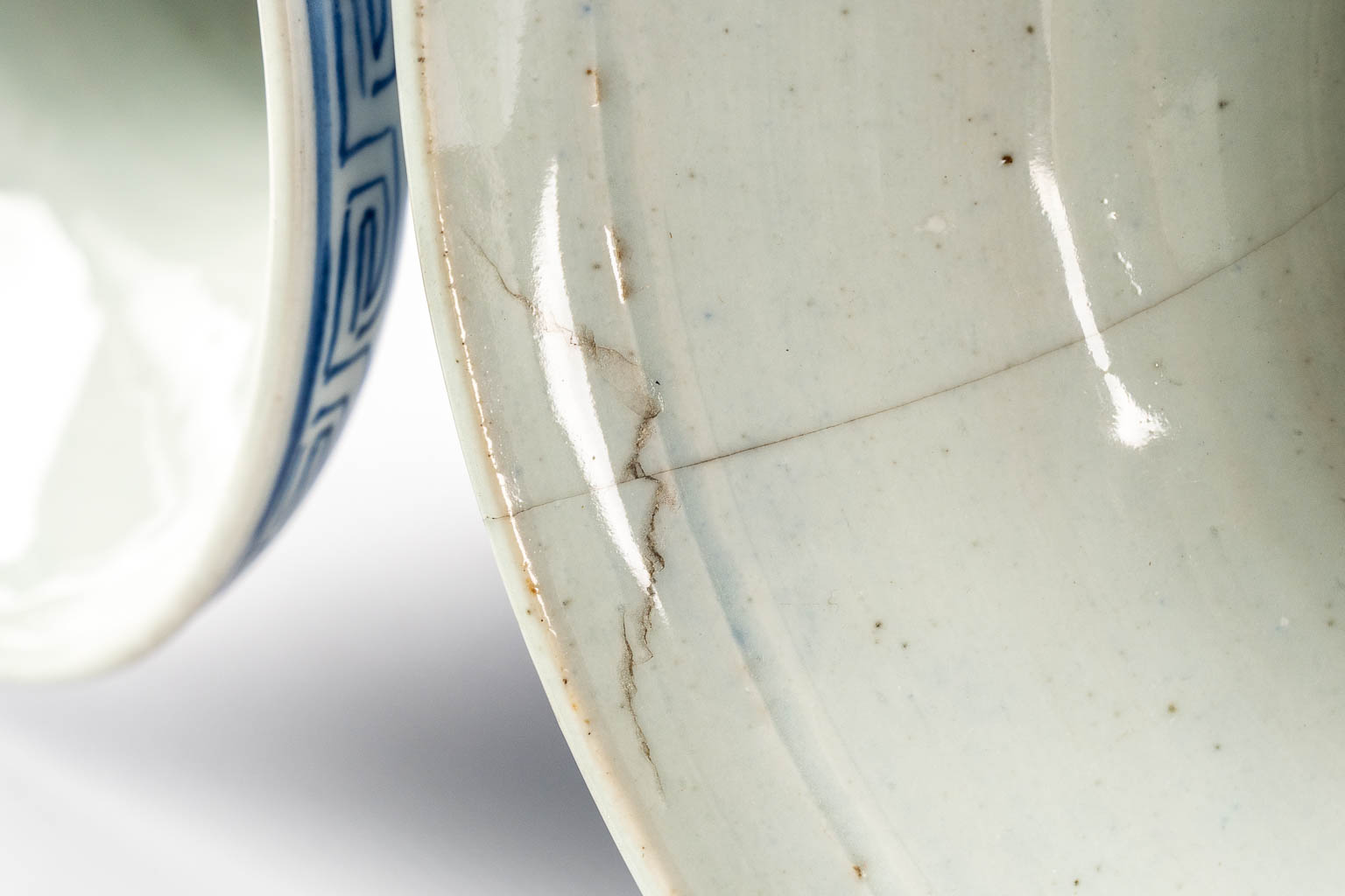 Three Chinese vases with a blue-white decor of happiness. 19th/20th C. 