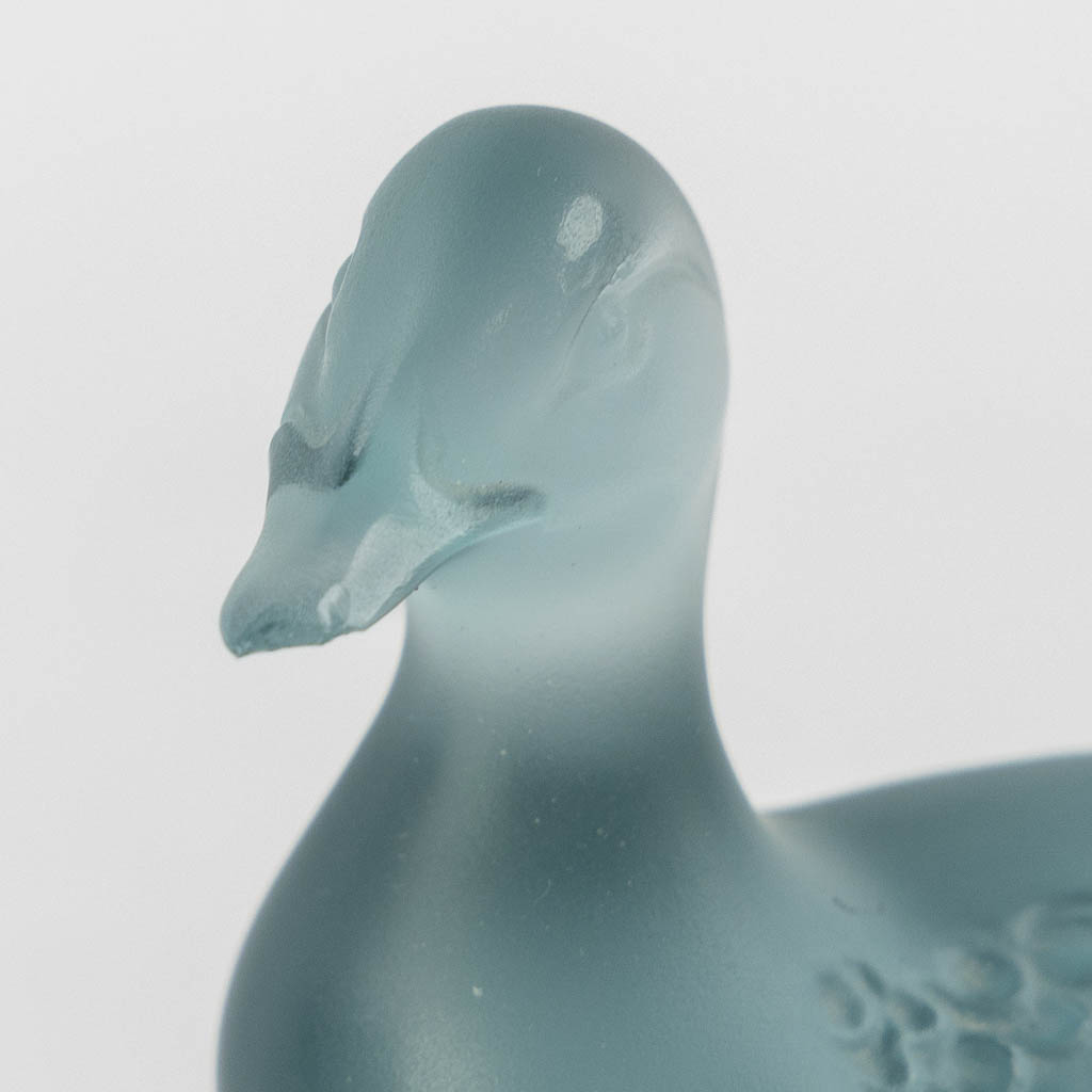 Lalique France, 11 birds and ducks, crystal. (W:14,5 x H:8,5 cm)