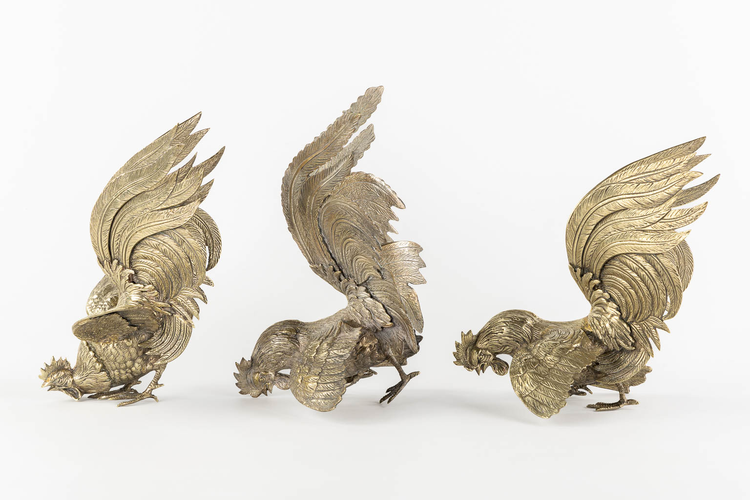 Six Pheasants and Roosters, silver-plated metal. (L:17 x W:26 x H:21 cm)