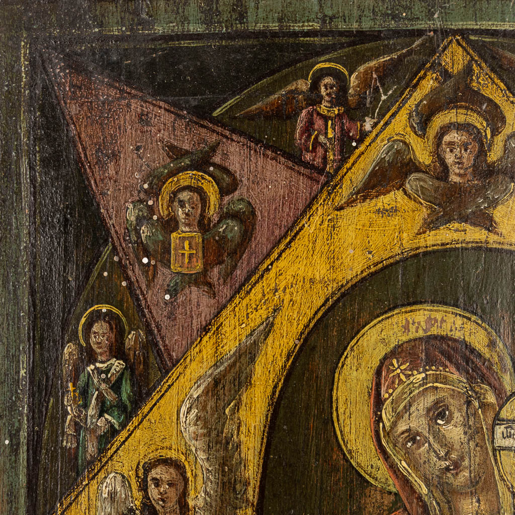 An Eastern European Icon, Images of Virgin Mary and child. (W:26,5 x H:31 cm)