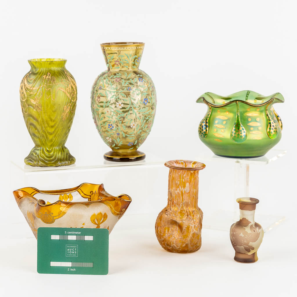 Johann LOETZ (1880-1940) '2 Vases', added are 4 Jugendstil and Art Nouveau glass vases Pallme Köning, Legras. 