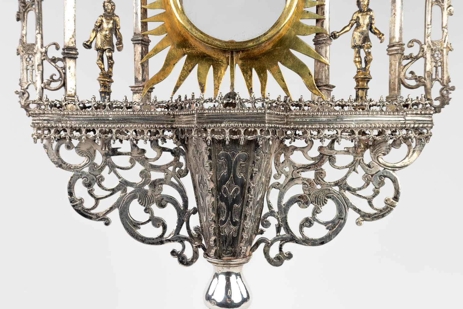 An exceptional tower monstrance, Germany, 16th and 17th C. Late gothic period. (L:26 x W:27 x H:79 cm)