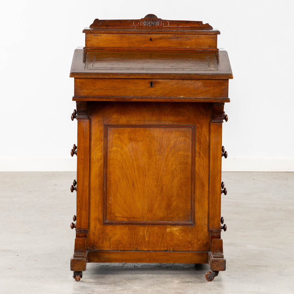 An antique and elegant Davenport desk, leather and wood, 19th C. (L:54 x W:56 x H:90 cm)