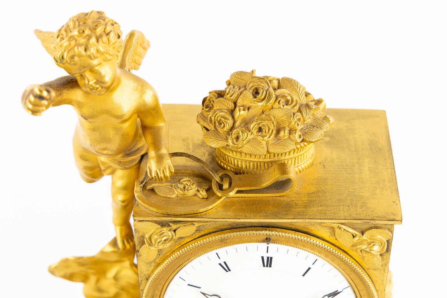 A mantle clock, Gilt bronze, Empire, 