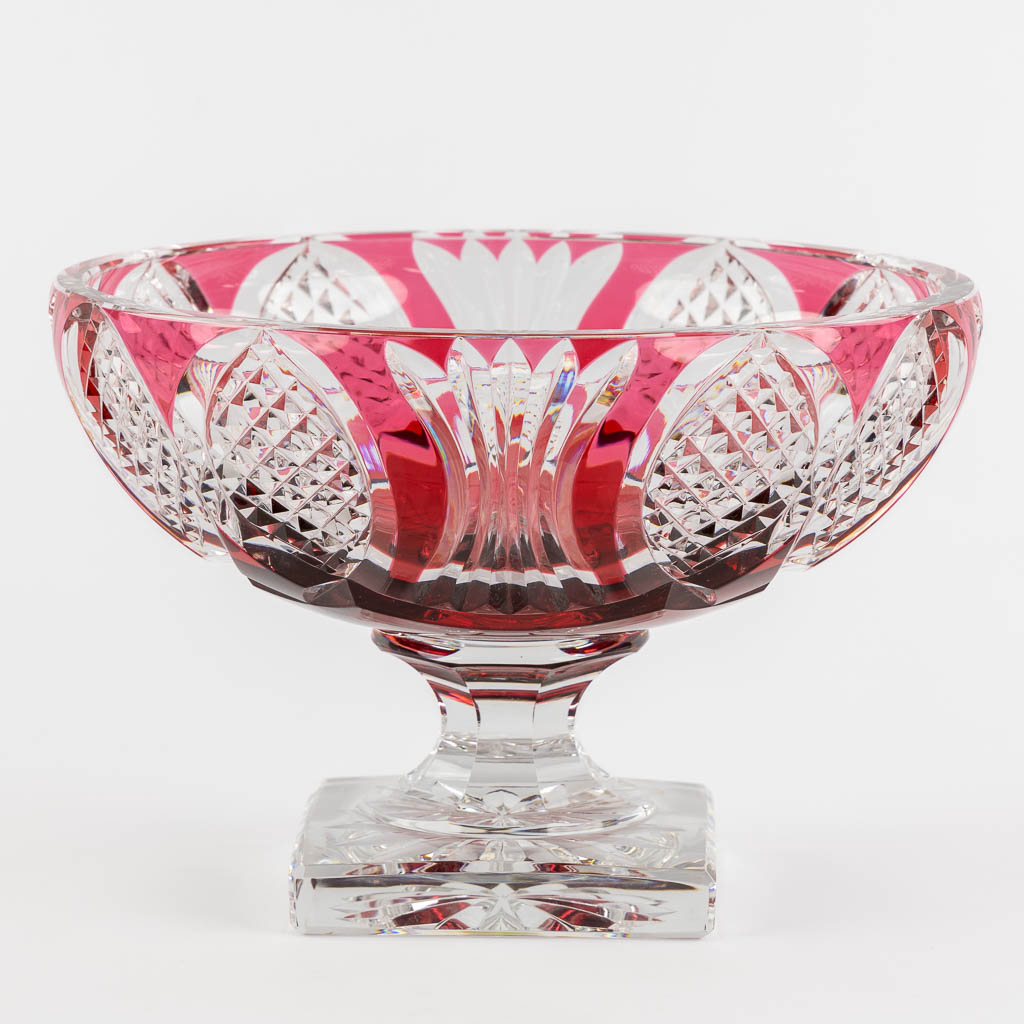 Val Saint Lambert, a large bowl, cut and coloured crystal. (H:21 x D:31 cm)