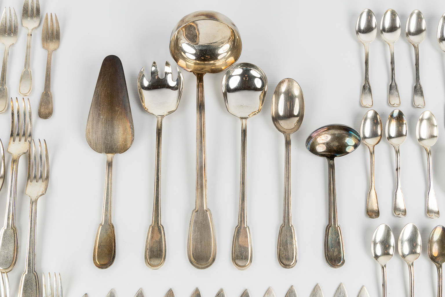 Bruno Wiskemann, a 125-piece silver-plated cutlery. (L:30 cm)