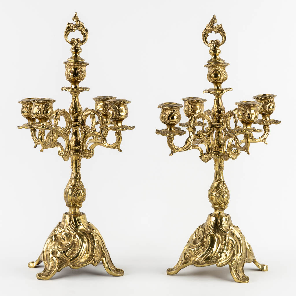 A pair of 5-armed candelabra, 20th C.