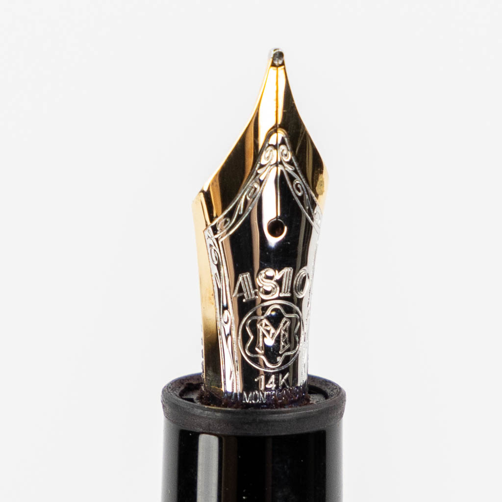 Montblanc, Meisterstück, a fountain pen with 14kt gold nib. 