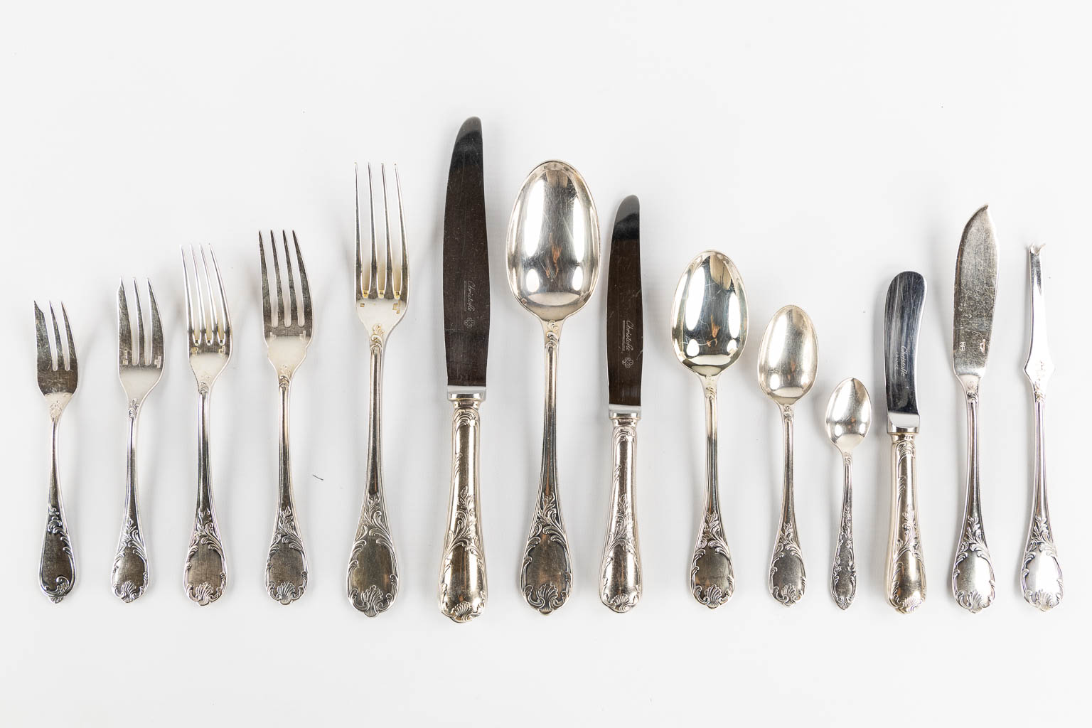 Christofle Marly, a 168-piece silver-plated cutlery. (L:28,5 cm)