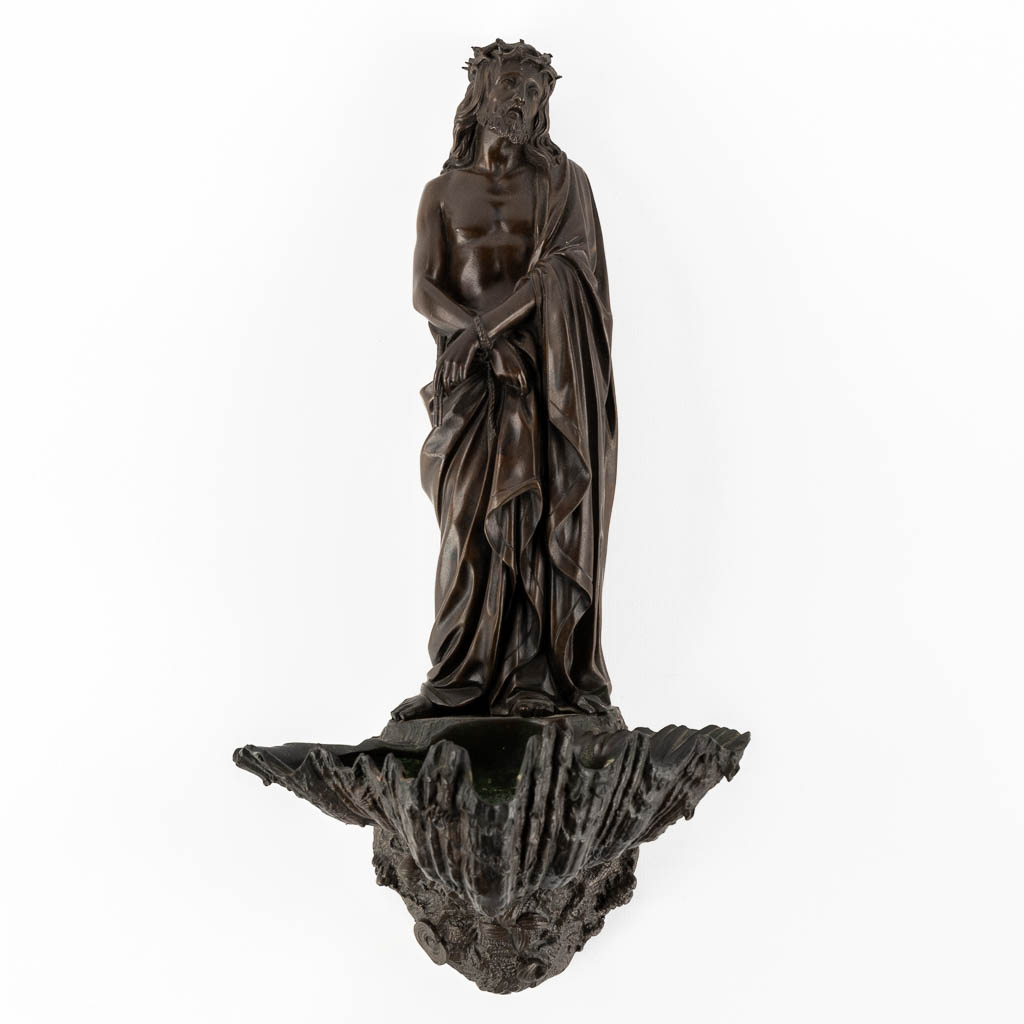 A fine holy water font 'Christ bound to the column, patinated bronze. 19th C.