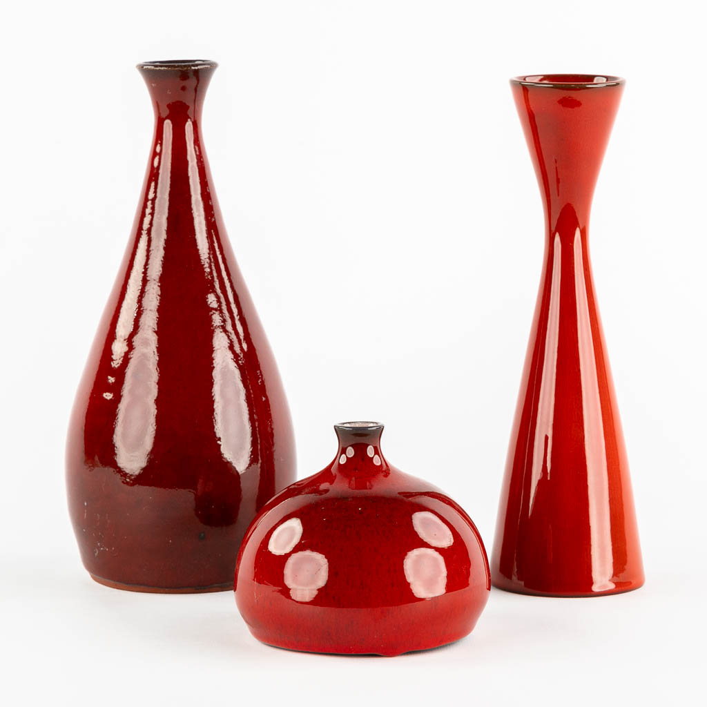 Léon GOOSSENS (XX) 'Three vases'. (H:25,5 cm)